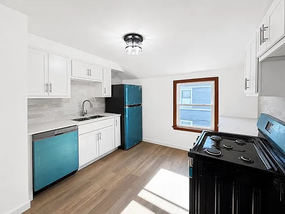 2 bed 1 bath - 135 Kimberly Ave Floor 2, Buffalo, NY 14220