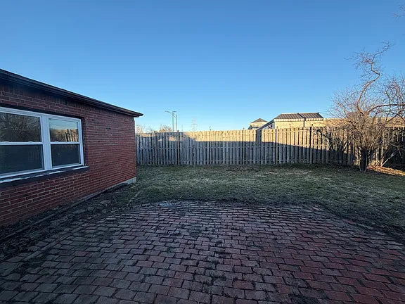 4 bed 1 bath- 6 Campus Dr N, Amherst, NY 14226