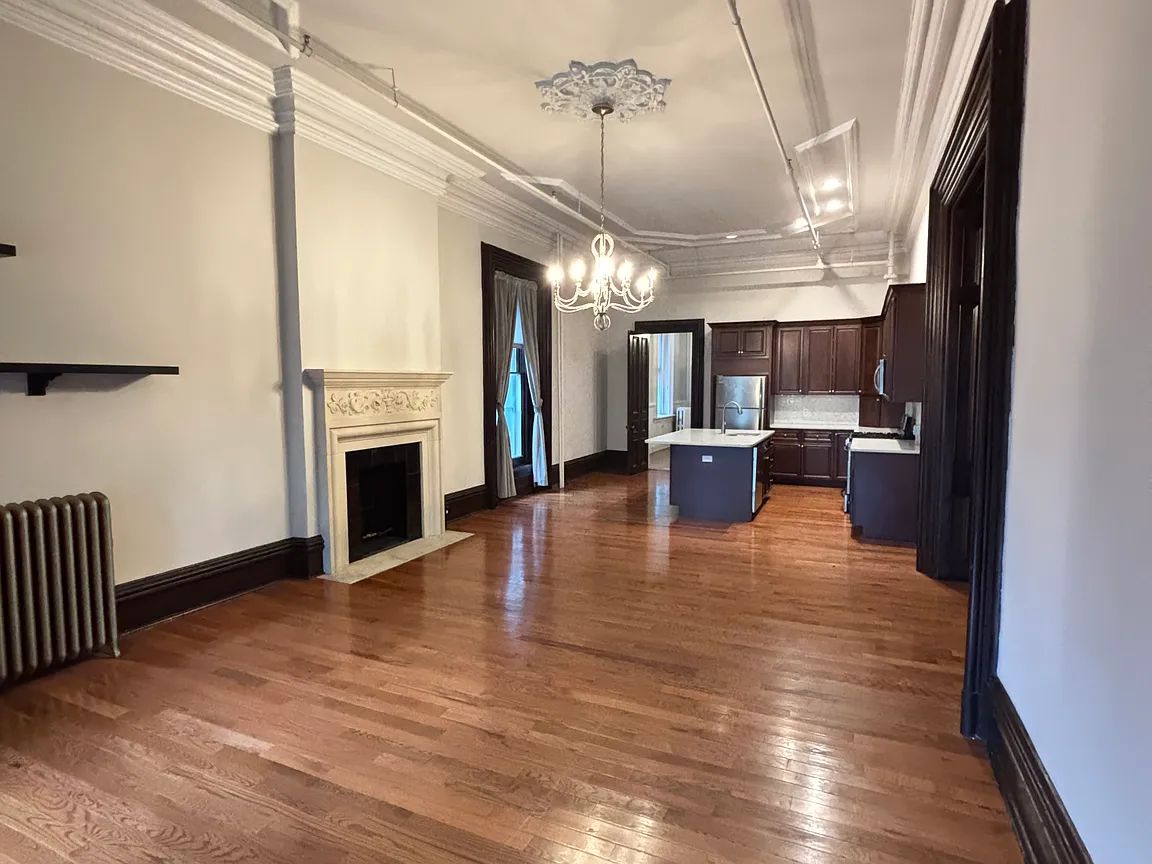 49 Cottage St APT 1 Buffalo NY 14201