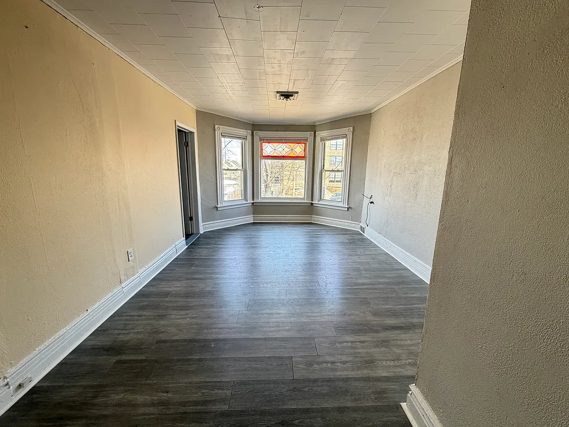 2 bed 1 bath- 456 Plymouth Ave #2, Buffalo, NY 14213