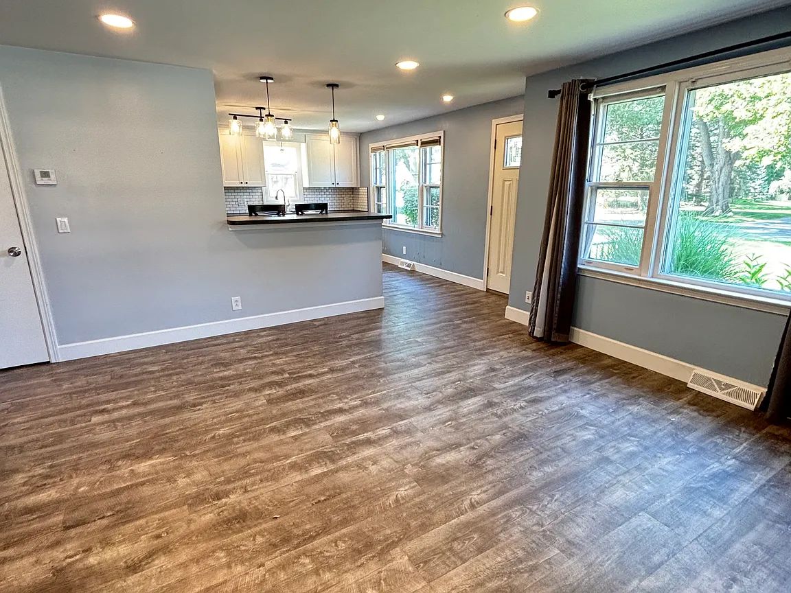 93 Iris Ave FLOOR 1, Buffalo, NY 14224