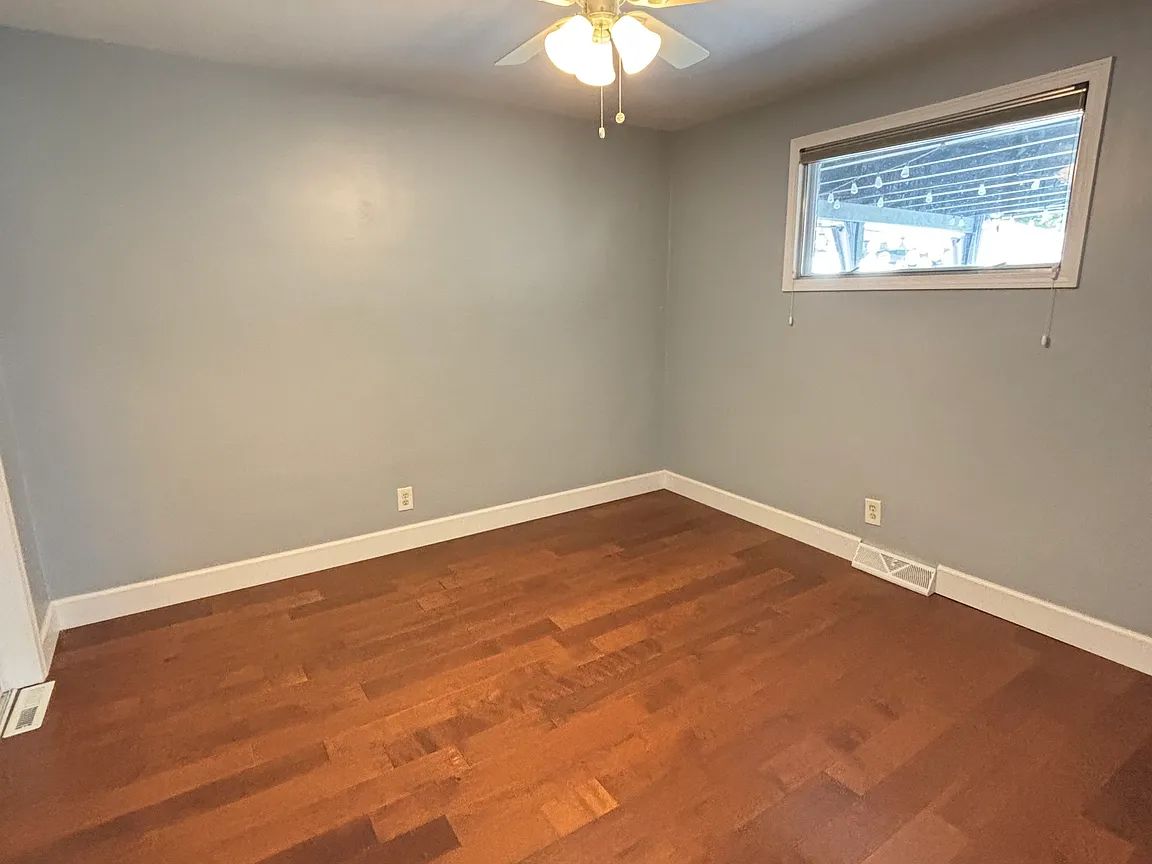 93 Iris Ave FLOOR 1, Buffalo, NY 14224