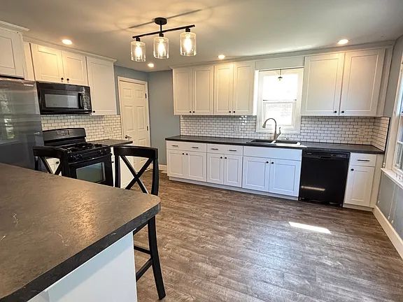 93 Iris Ave FLOOR 1, Buffalo, NY 14224