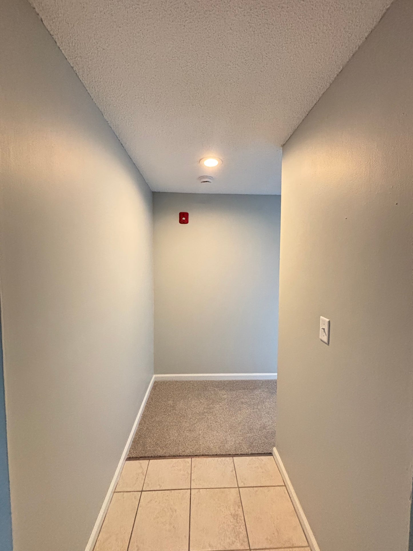 2 Bed, 1 Bath- 11 Robert Dr APT 208 Lancaster, NY 14086