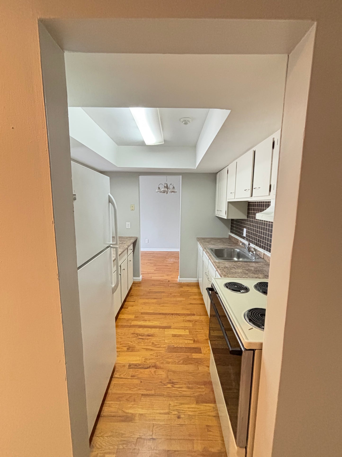 2 Bed, 1 Bath- 11 Robert Dr APT 208 Lancaster, NY 14086