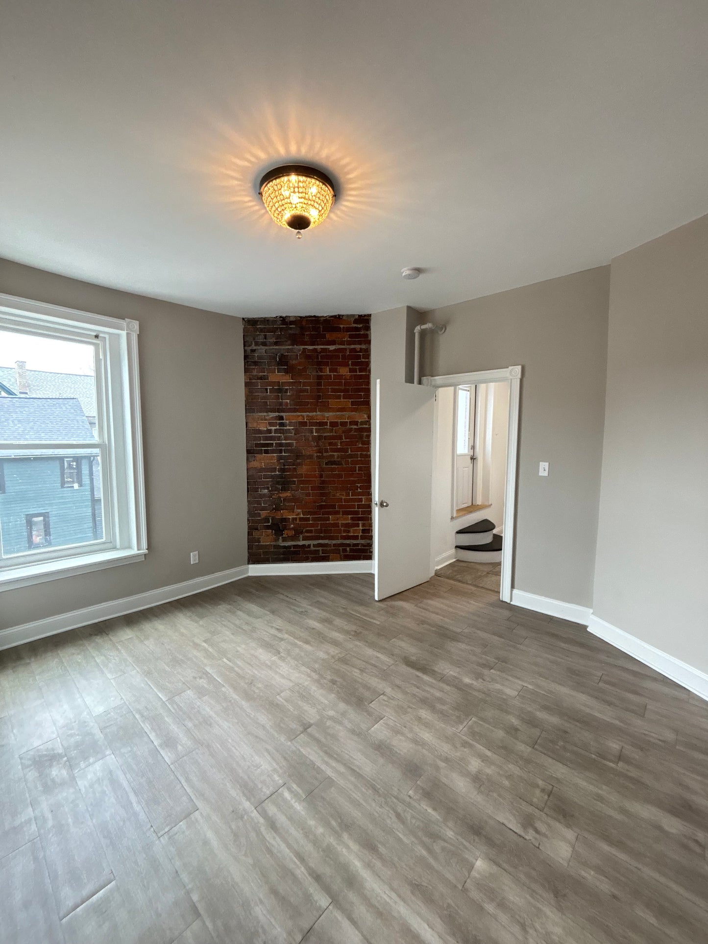1 Bed, 1 Bath- 232 Richmond Ave #13, Buffalo, NY 14222