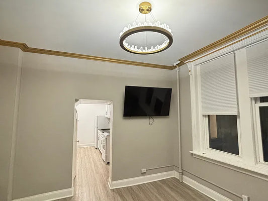 1 Bed, 1 Bath + office-  232 Richmond Ave #9, Buffalo, NY 14222