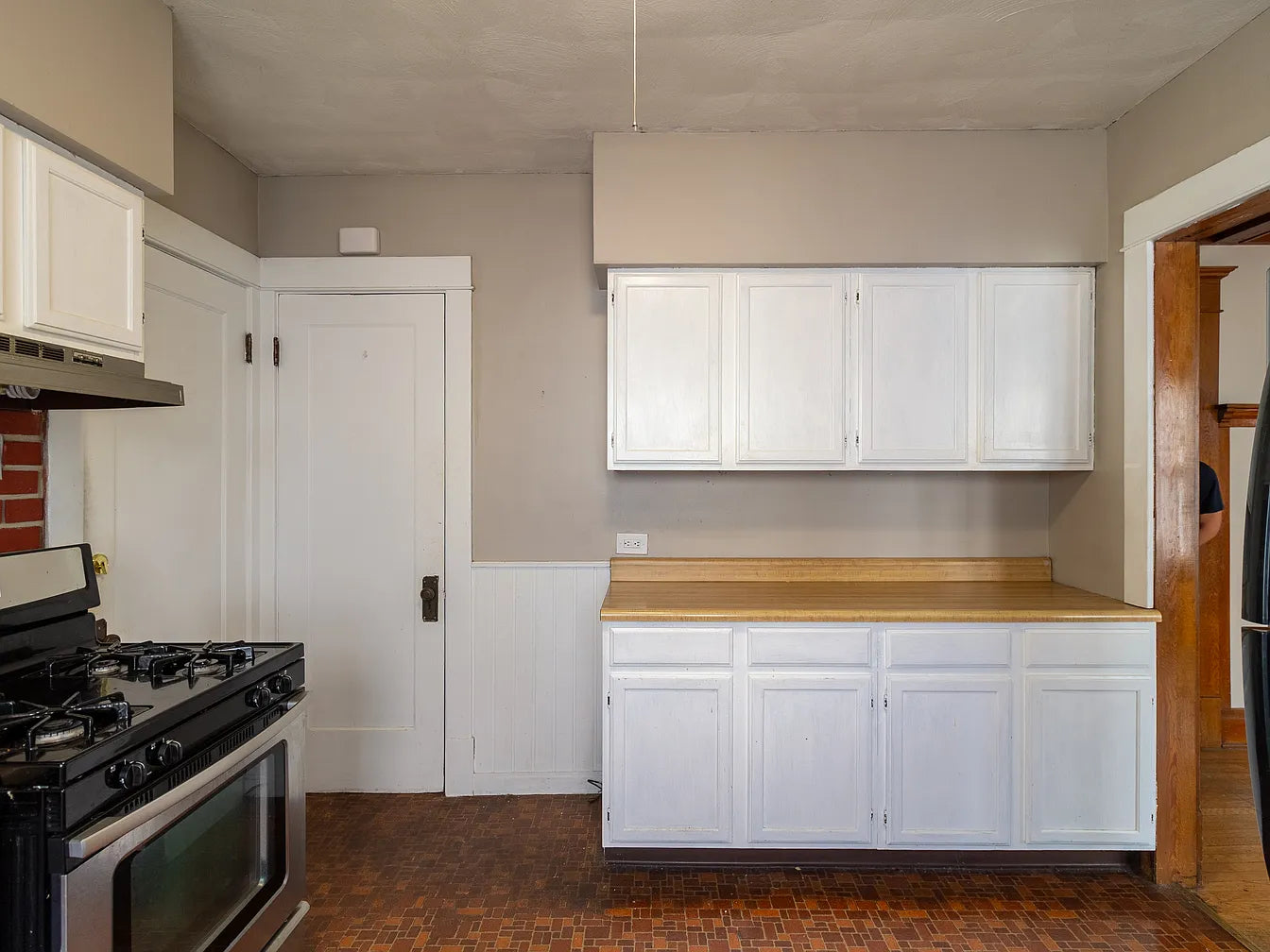 2 Bed, 1 Bath- 70 Norwalk Ave FLOOR 1, Buffalo, NY 14216