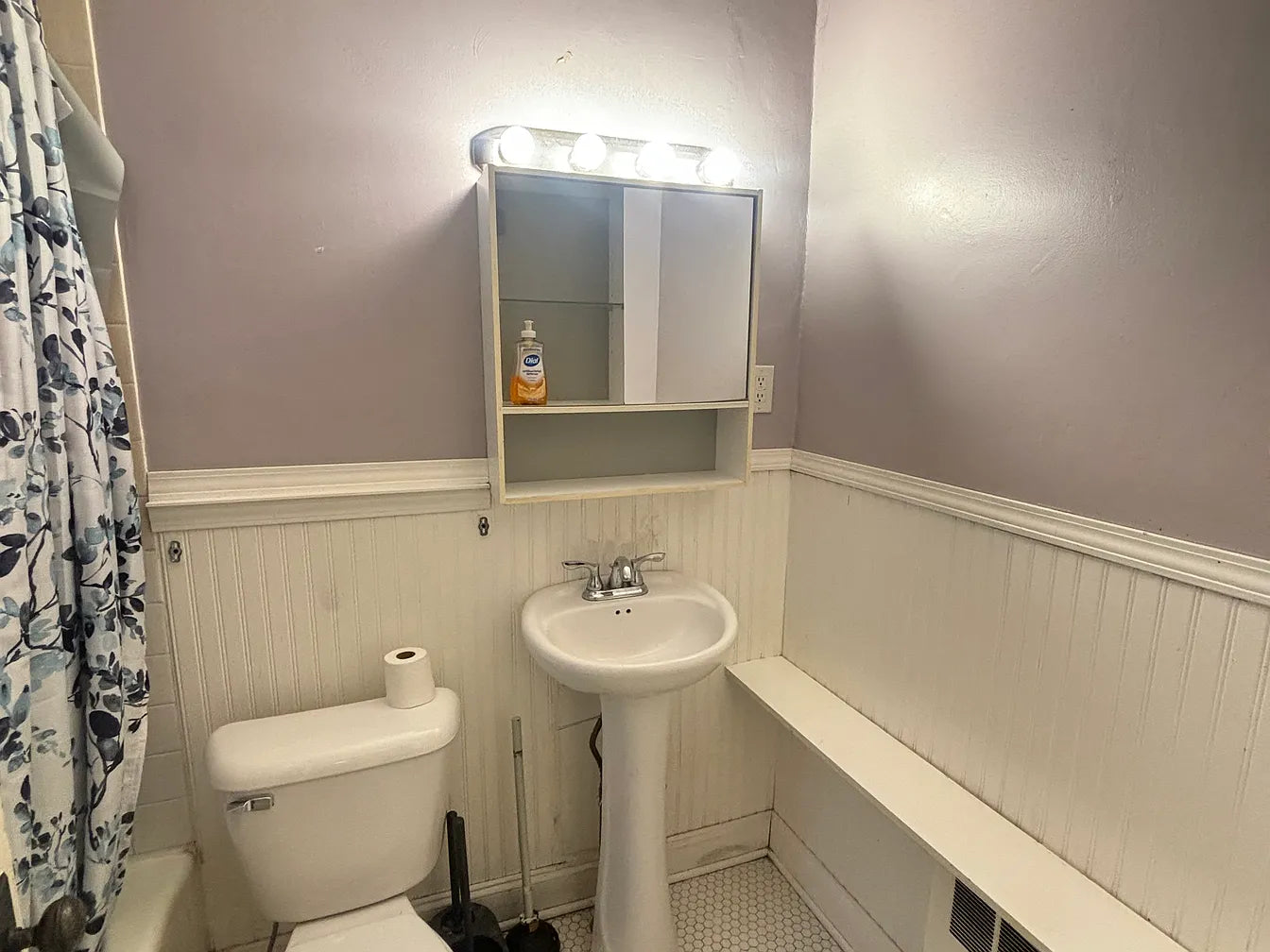 Studio, 1 Bath- 2 Arlington Pl, Buffalo, NY 14201