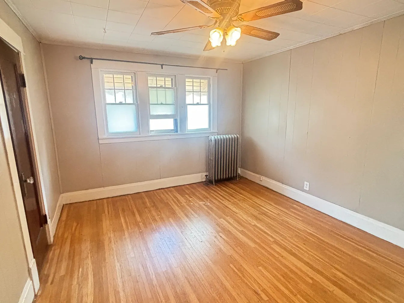 1 Bed, 1 Bath- 70 Norwalk Ave FLOOR 2, Buffalo, NY 14216