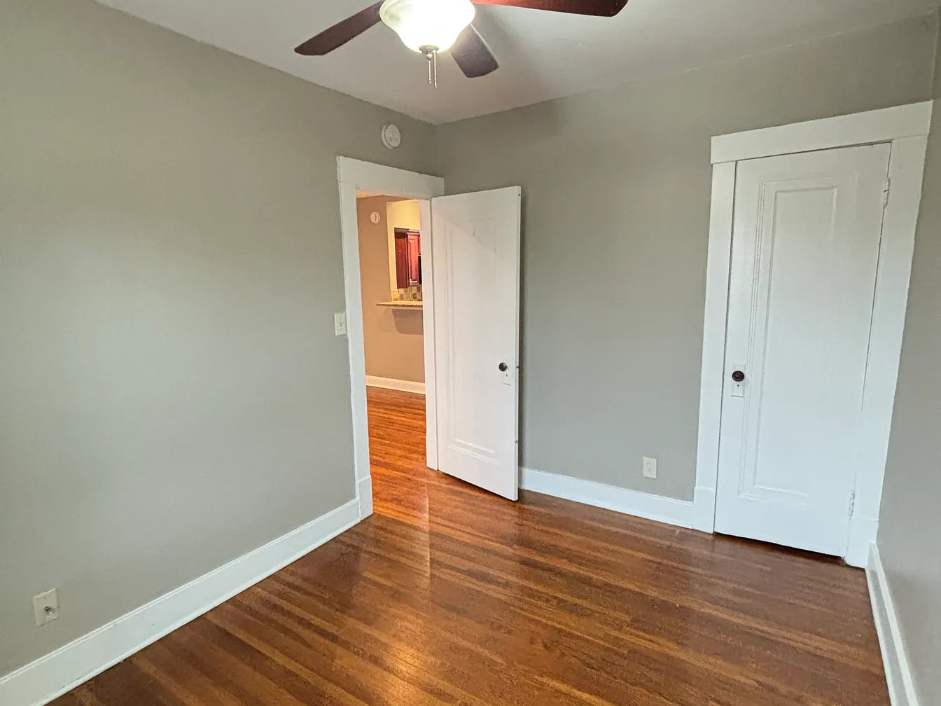 2 Bed, 1 Bath- 38 Dakota St APT 8, Buffalo, NY 14216