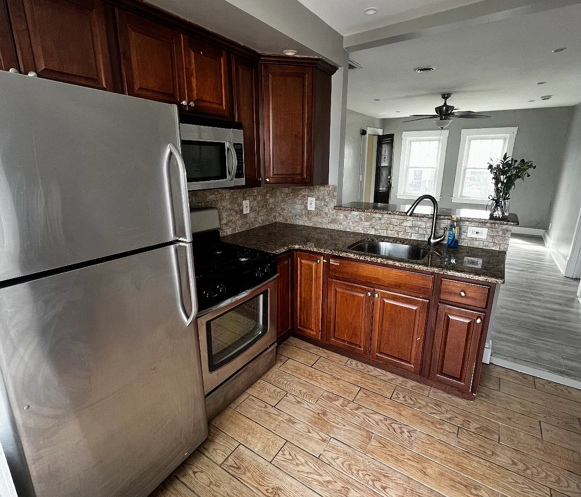 2 Bed, 1 Bath- 38 Dakota St APT 8, Buffalo, NY 14216