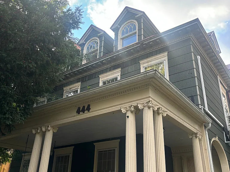 3 Beds, 3 Baths- 444 Linwood Ave #1, Buffalo, NY 14209