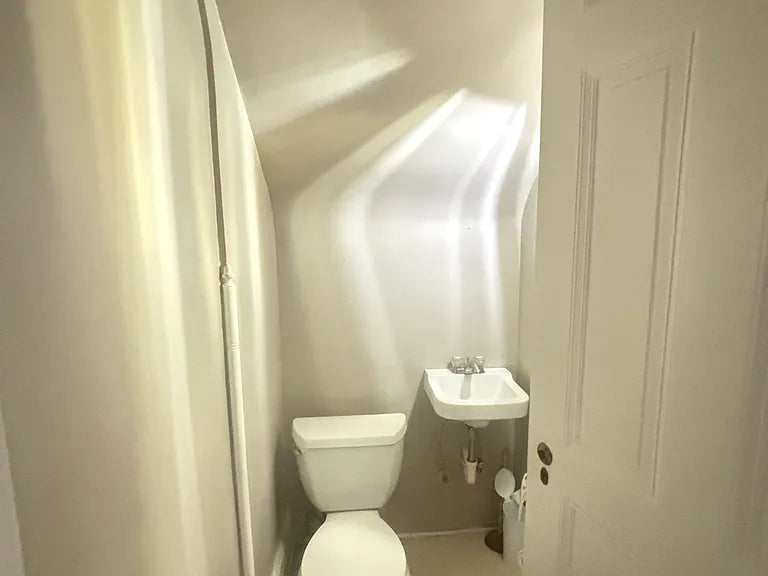 3 Beds, 3 Baths- 444 Linwood Ave #1, Buffalo, NY 14209