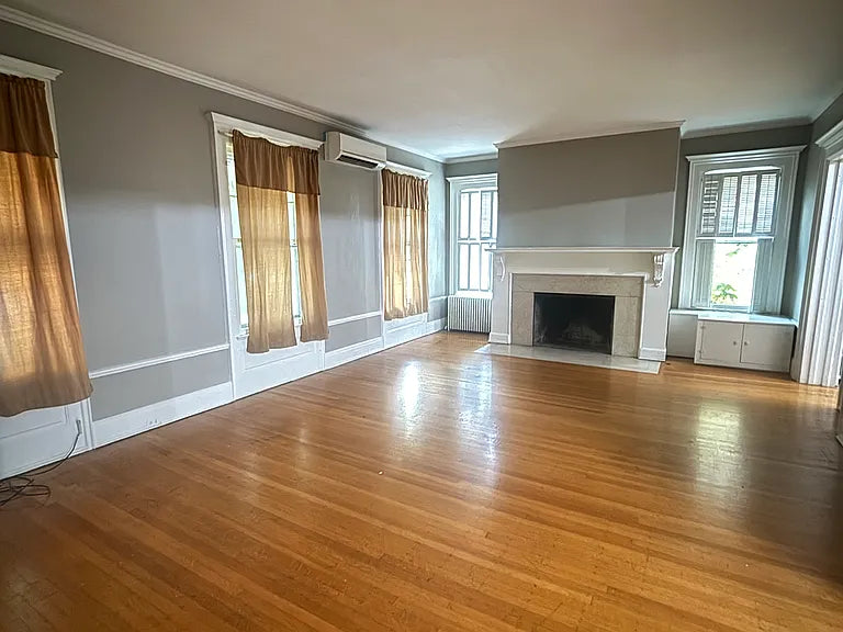 3 Beds, 3 Baths- 444 Linwood Ave #1, Buffalo, NY 14209