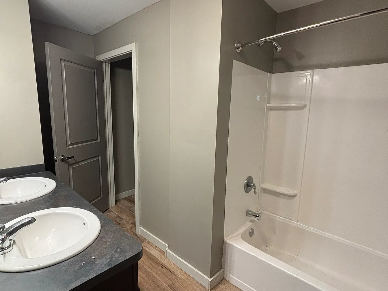 2 Bed, 1 Bath- 170 Florida St #111, Buffalo, NY 14208