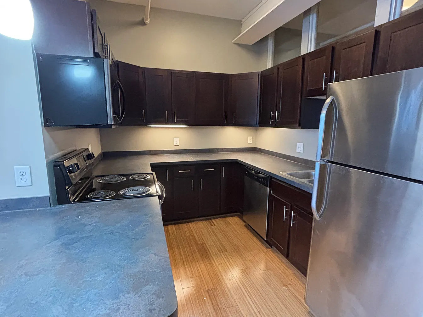2 Bed, 1 Bath- 170 Florida St #111, Buffalo, NY 14208
