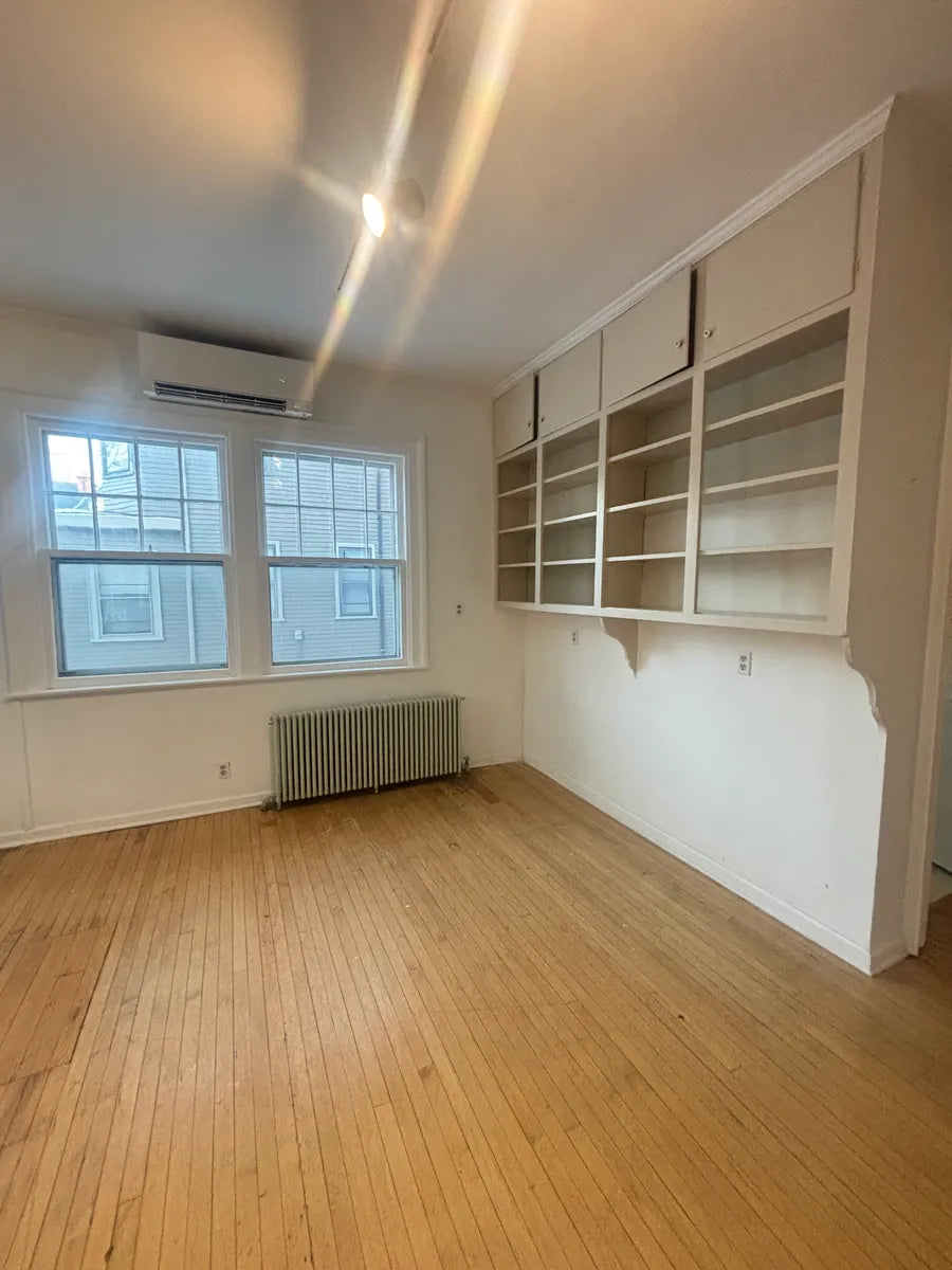 2 Bed, 2 Bath- 444 Linwood Ave #2 Buffalo, NY 14209