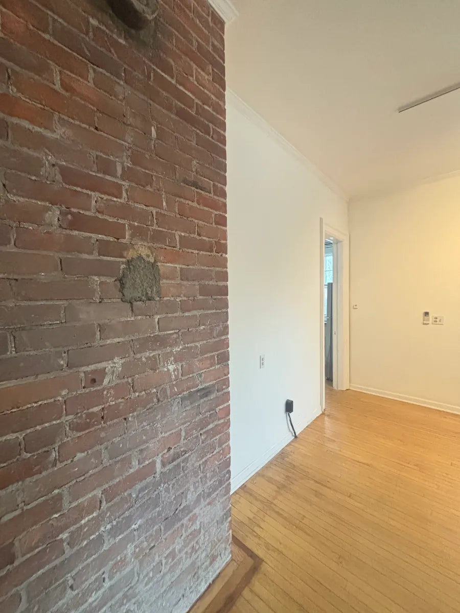 2 Bed, 2 Bath- 444 Linwood Ave #2 Buffalo, NY 14209