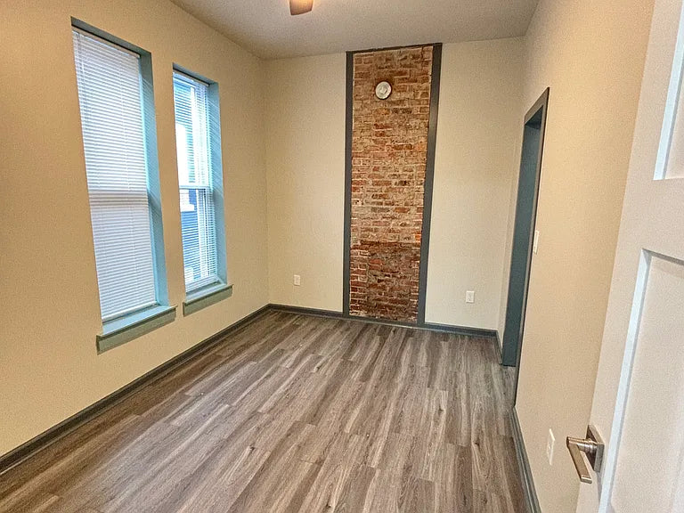 1 Bed, 1 Bath- 50 E Utica St #2D, Buffalo, NY 14209
