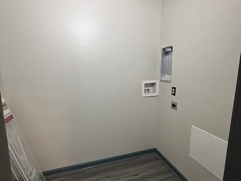 1 Bed, 1 Bath- 50 E Utica St #2D, Buffalo, NY 14209