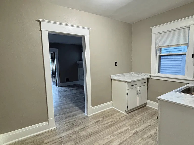 1 Bed, 1 Bath- 500 Colvin Ave APT 1, Buffalo, NY 14216