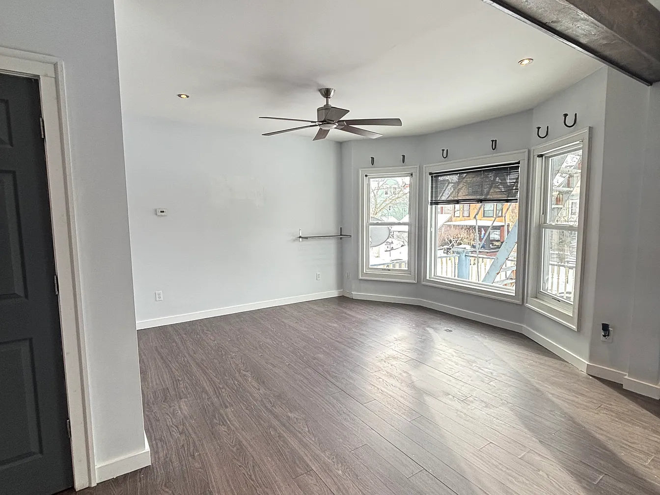 Studio, 1 Bath- 363 Norwood Ave APT 2, Buffalo, NY 14222