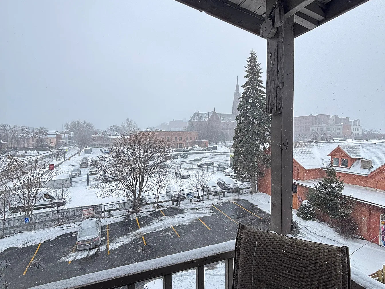 1 Bed, 1 Bath- 341 Franklin St #6, Buffalo, NY 14202