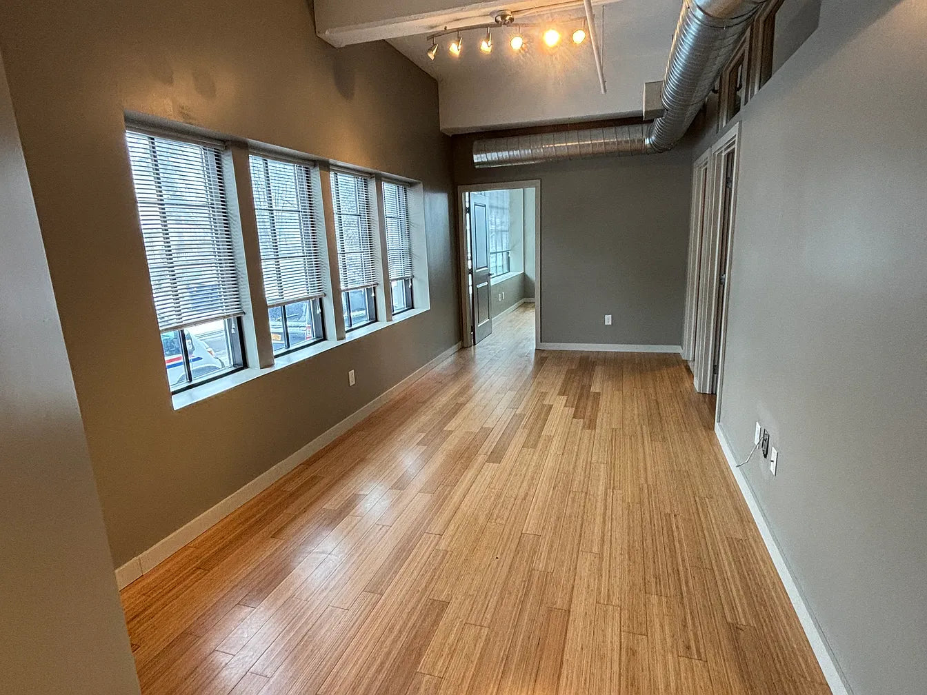 2 Bed, 1 Bath- 170 Florida St #113, Buffalo, NY 14208