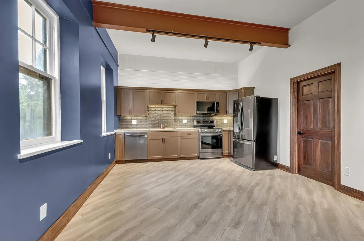 2 Bed, 2 Bath- 444 Linwood Ave #CARRIAGE Buffalo, NY 14209