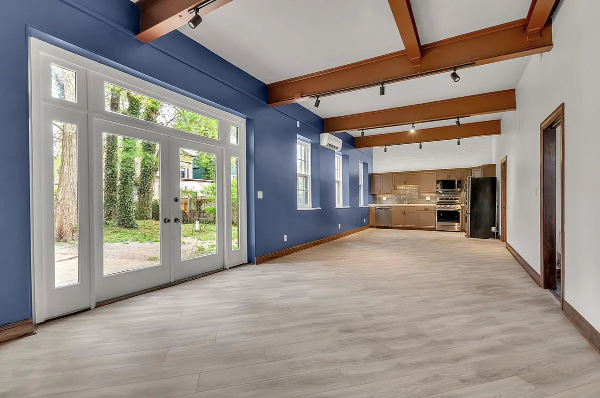 2 Bed, 2 Bath- 444 Linwood Ave #CARRIAGE Buffalo, NY 14209