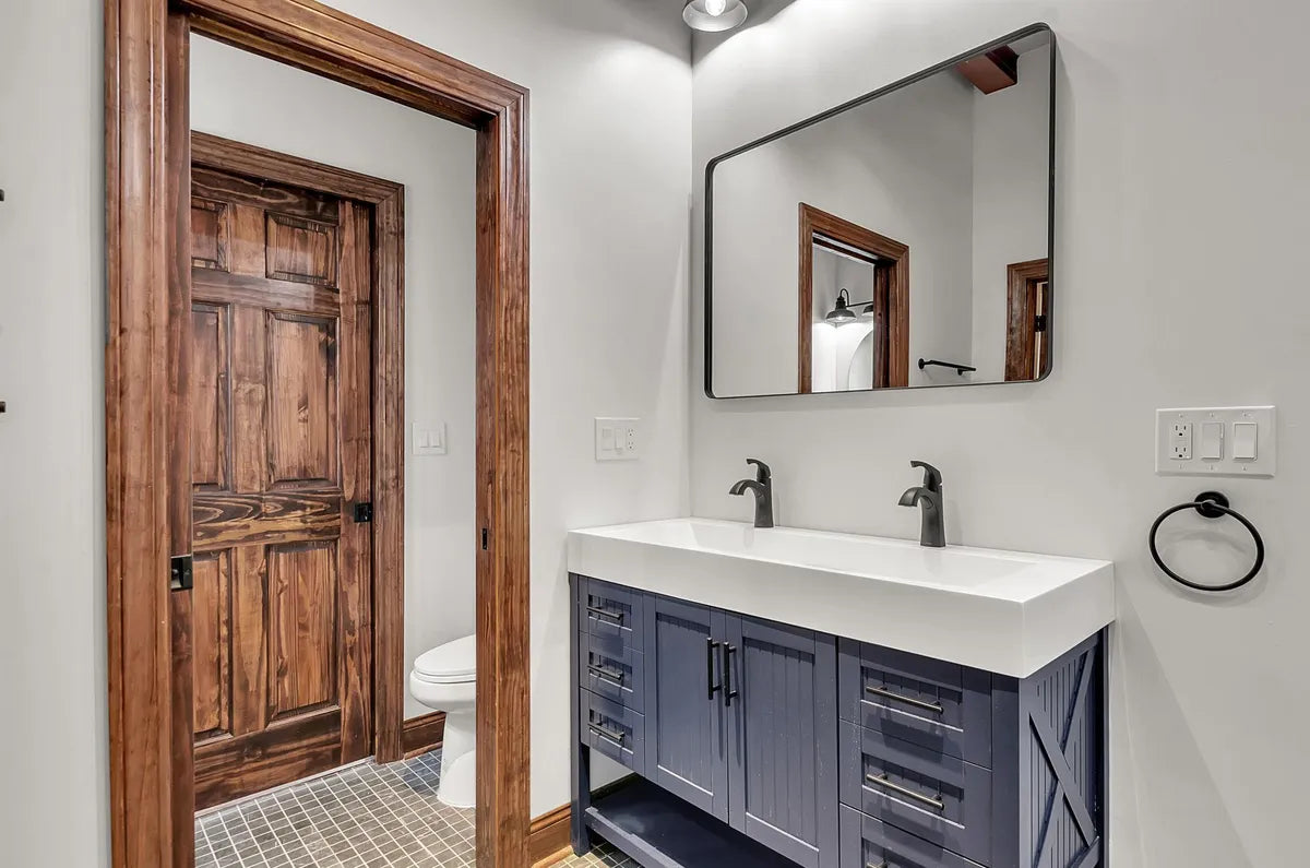 2 Bed, 2 Bath- 444 Linwood Ave #CARRIAGE Buffalo, NY 14209