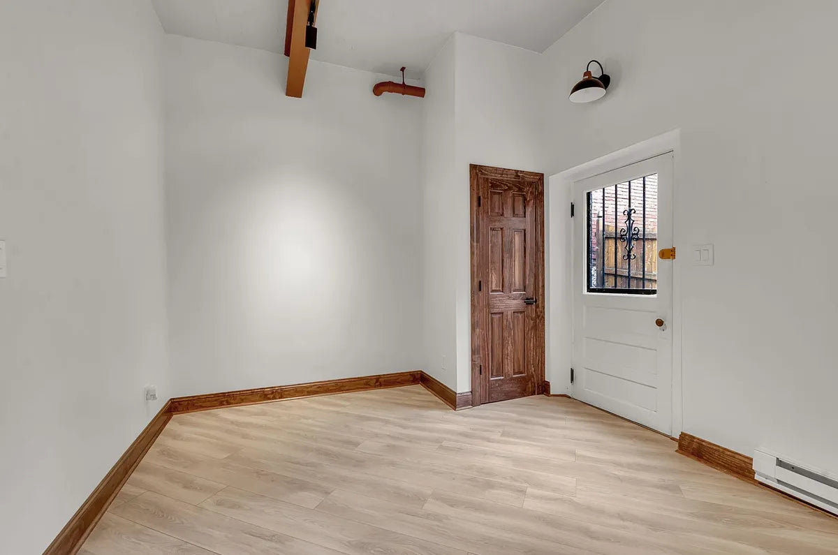 2 Bed, 2 Bath- 444 Linwood Ave #CARRIAGE Buffalo, NY 14209