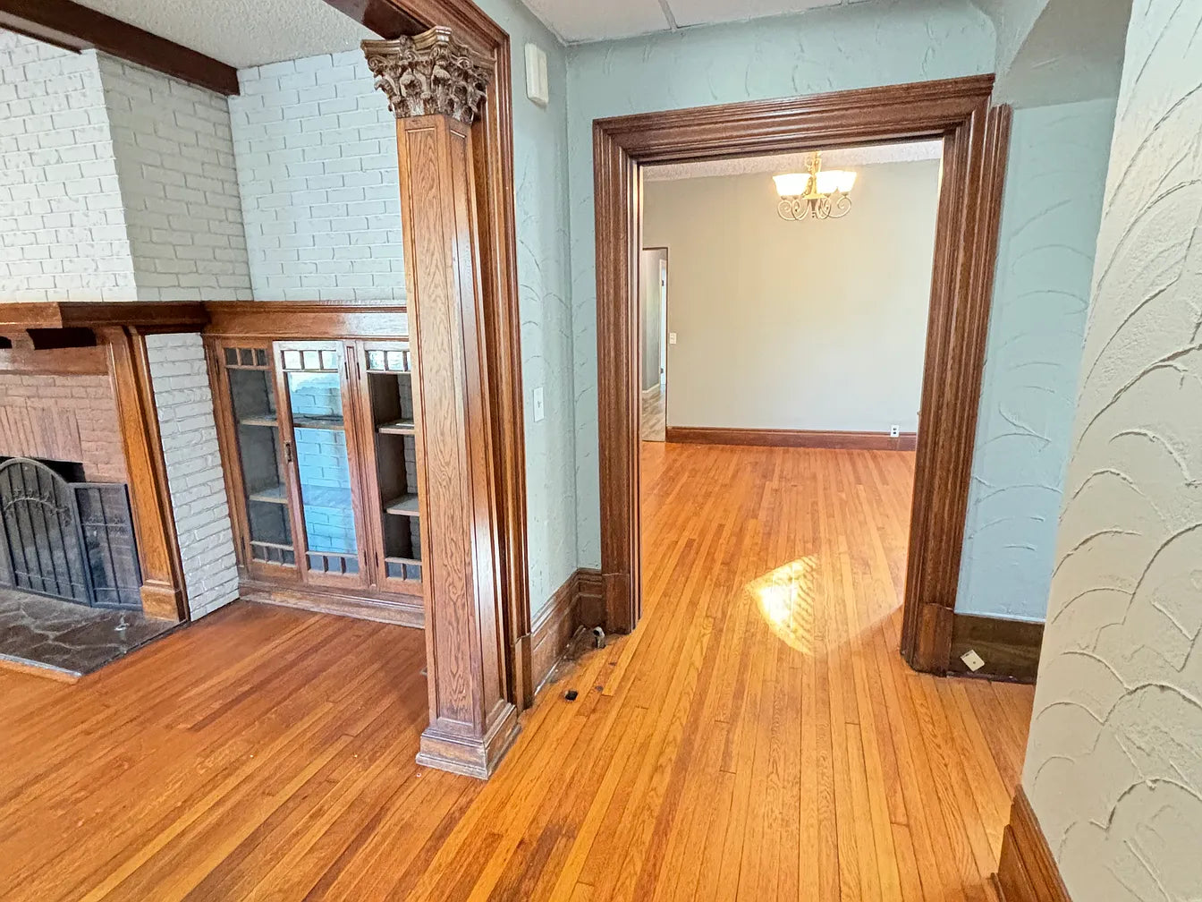3 Bed, 1 Bath- 1695 Amherst St #1, Buffalo, NY 14214