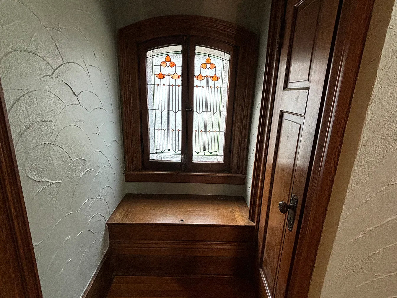 3 Bed, 1 Bath- 1695 Amherst St #1, Buffalo, NY 14214