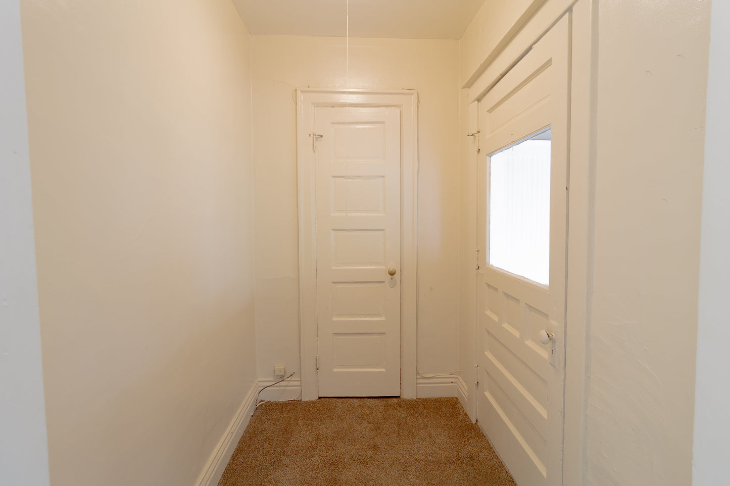 3 Bed, 1 Bath- 62 Pomona Pl UNIT 2, Buffalo, NY 14210