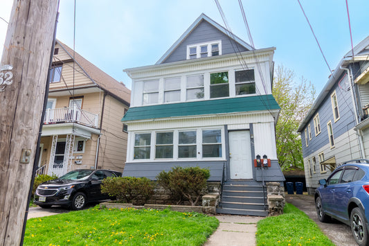 3 Bed, 1 Bath- 62 Pomona Pl UNIT 2, Buffalo, NY 14210