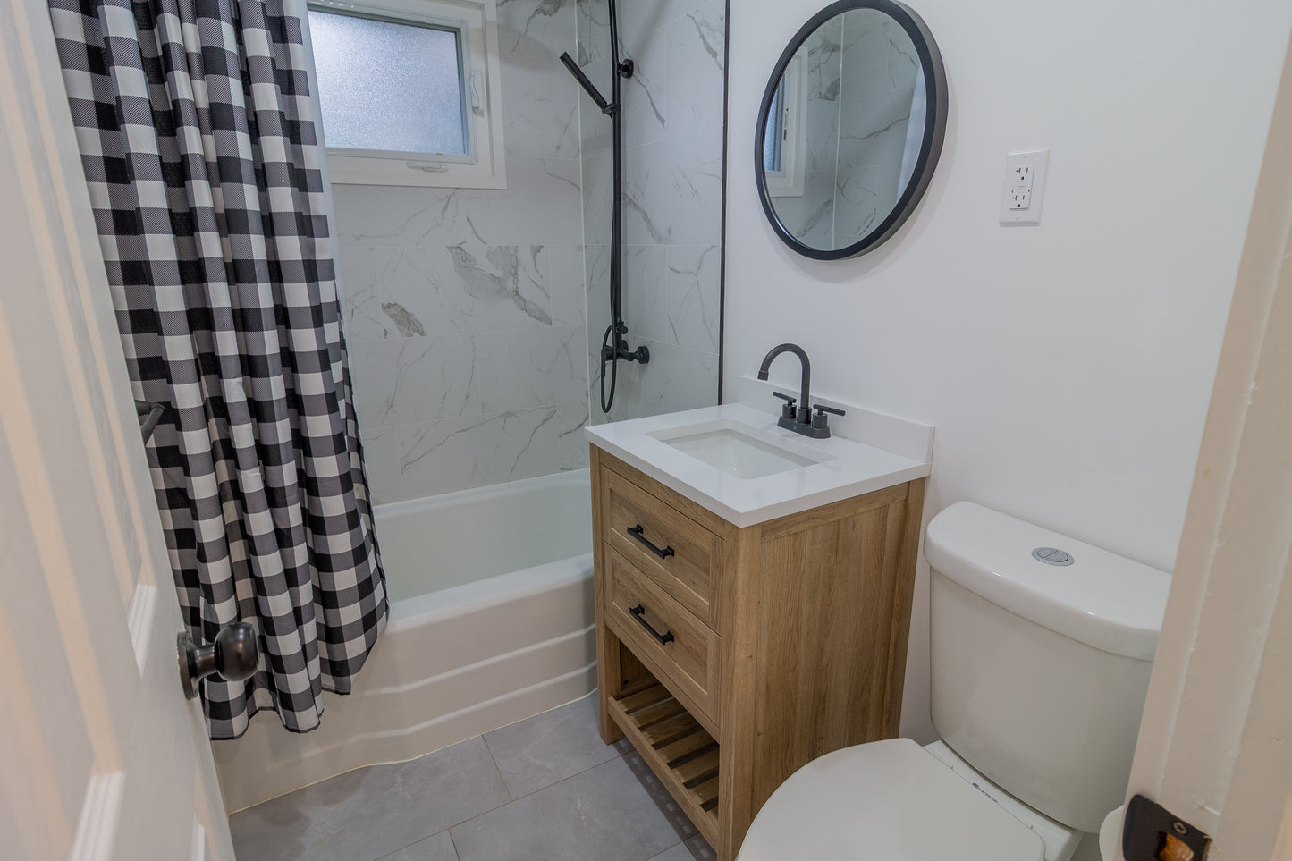 3 Bed, 1 Bath- 508 Sweet Home Rd, Amherst, NY 14226