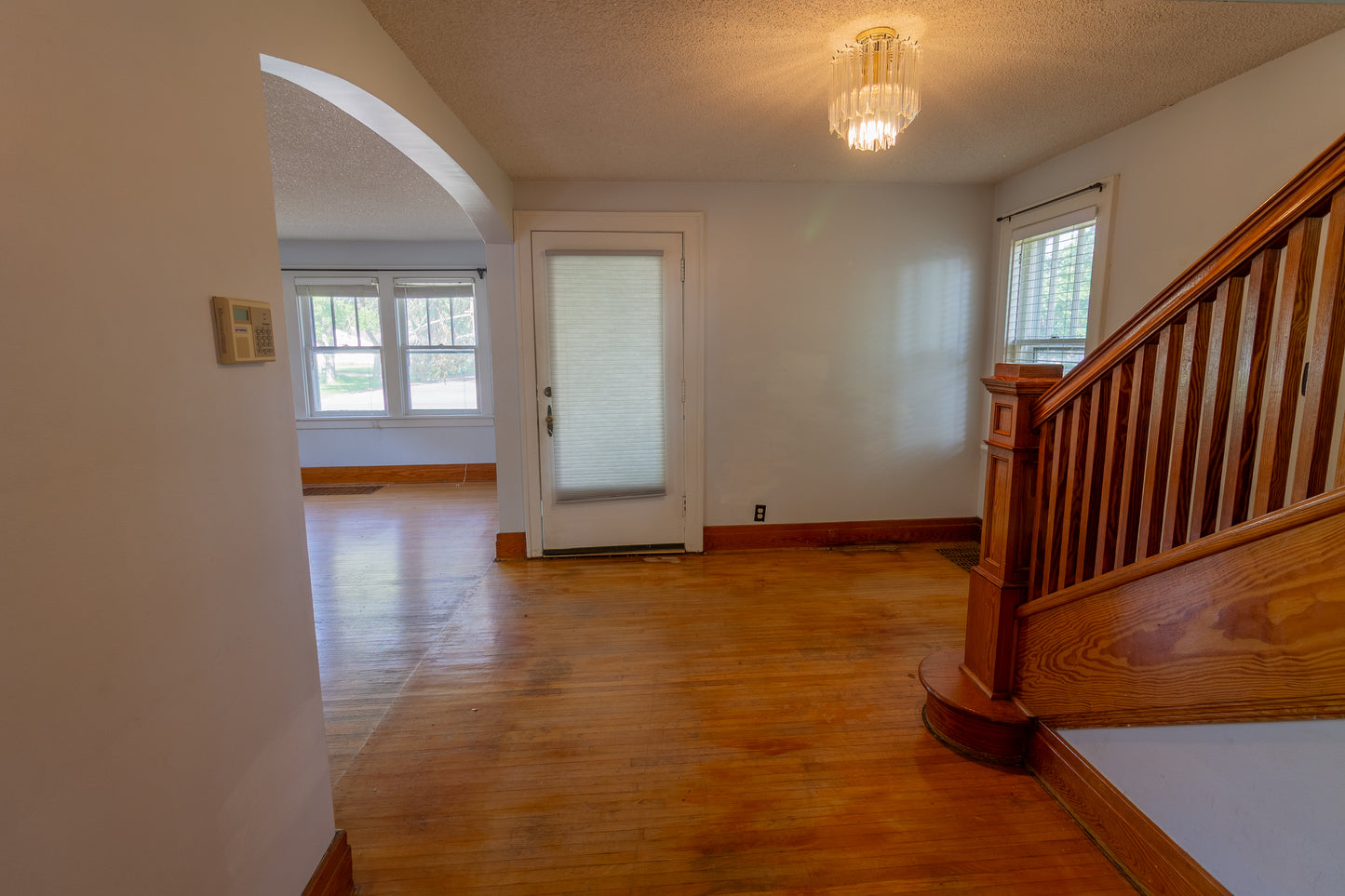 706 Nash Rd, North Tonawanda, NY 14120