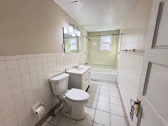 2 bed 1 bath- 261 Richmond Ave #1, Buffalo, NY 14222
