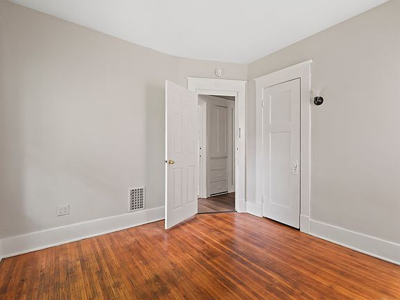 3 bed 1 bath - 23 Custer St Floor 2, Buffalo, NY 14214