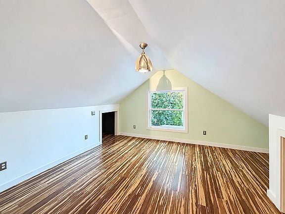 3 bed 1.5 bath - 186 Bird Ave, APT 2, Buffalo, NY 14213