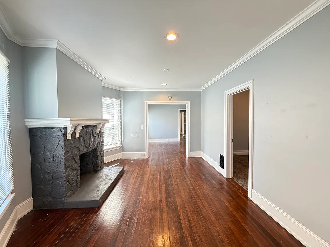 3 bed 1 bath - 80 Dewitt St, # 1, Buffalo, NY 14213