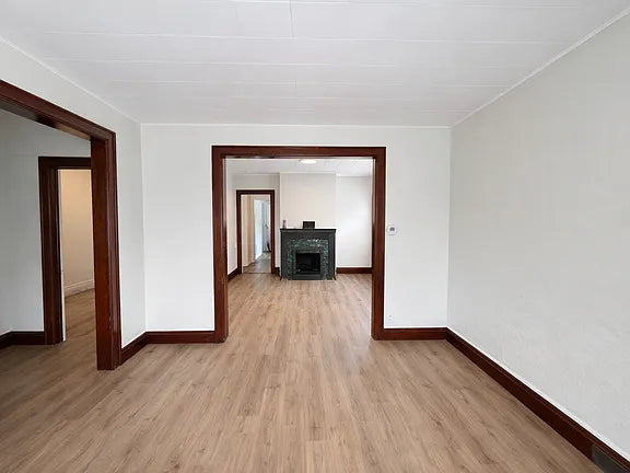 3 bed 1 bath- 510 Connecticut St #1, Buffalo, NY 14213