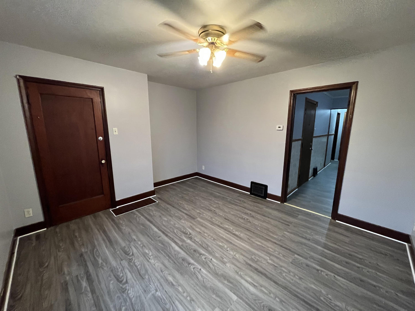 2 bed 1 bath - 487 25th Street - Lower Niagara Falls, NY 14303