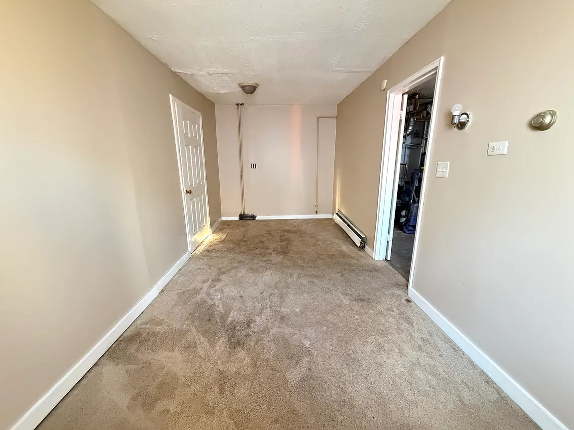 4 bed 1 bath- 6 Campus Dr N, Amherst, NY 14226