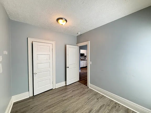 3 bed 1 bath - 80 Dewitt St, # 1, Buffalo, NY 14213
