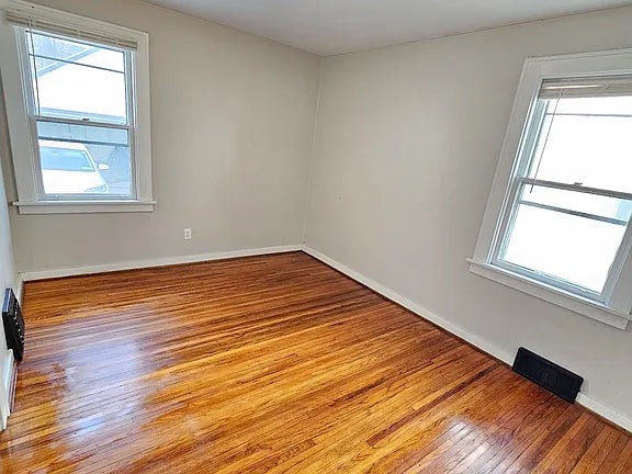 2 bed 1 bath- 175 Hamilton Dr #1, Buffalo, NY 14226