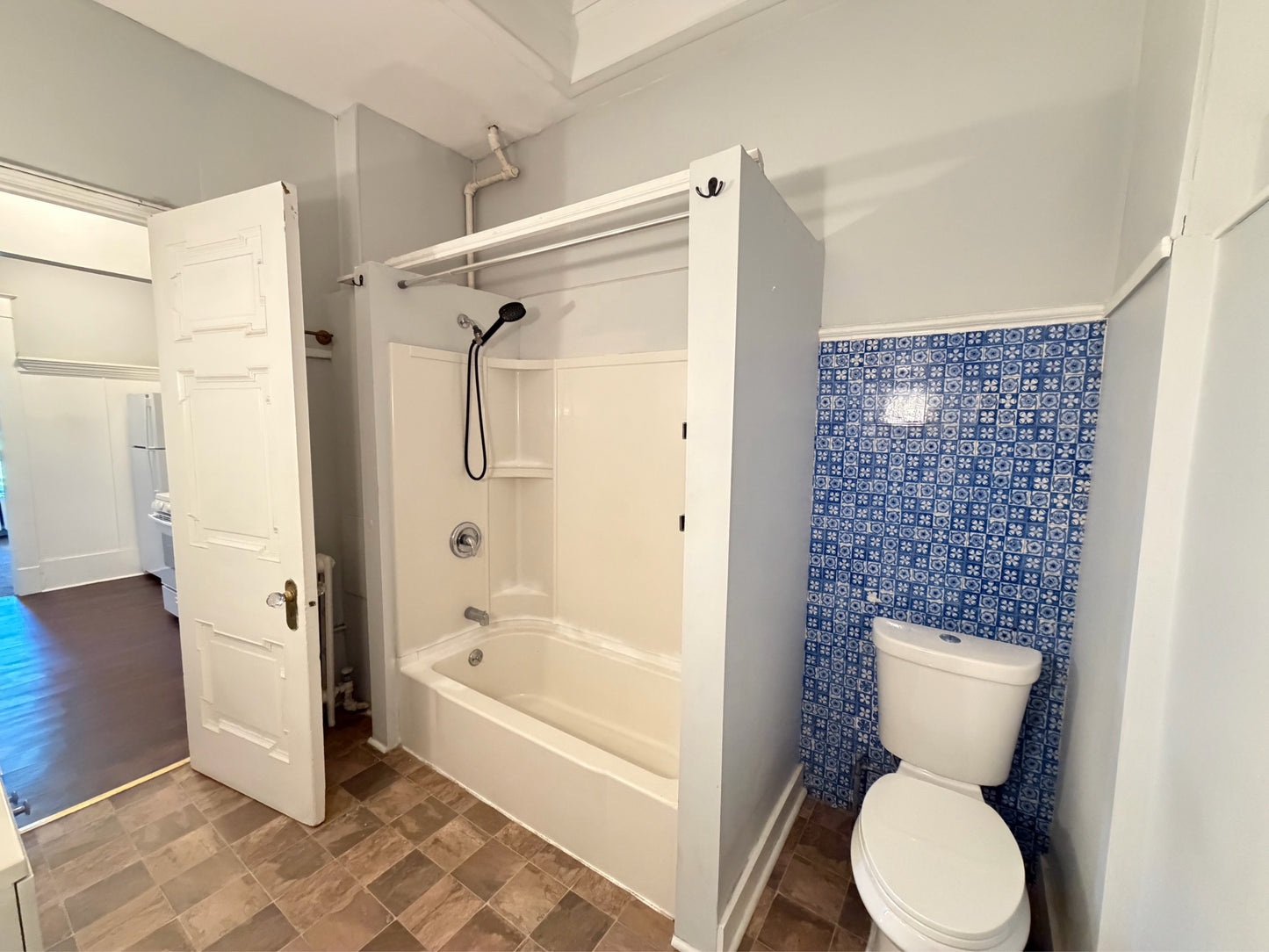 1 bed 1 bath - 479 Delaware Avenue - 5 Buffalo, NY 14202