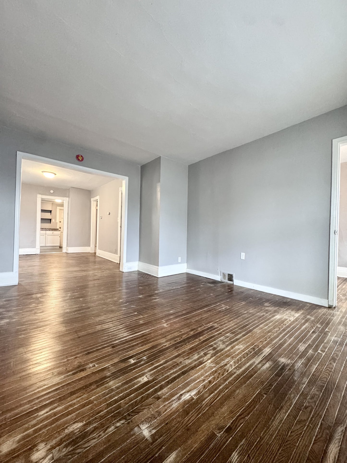 3 bed 1 bath - 339 Hampshire Street - 2 Buffalo, NY 14213